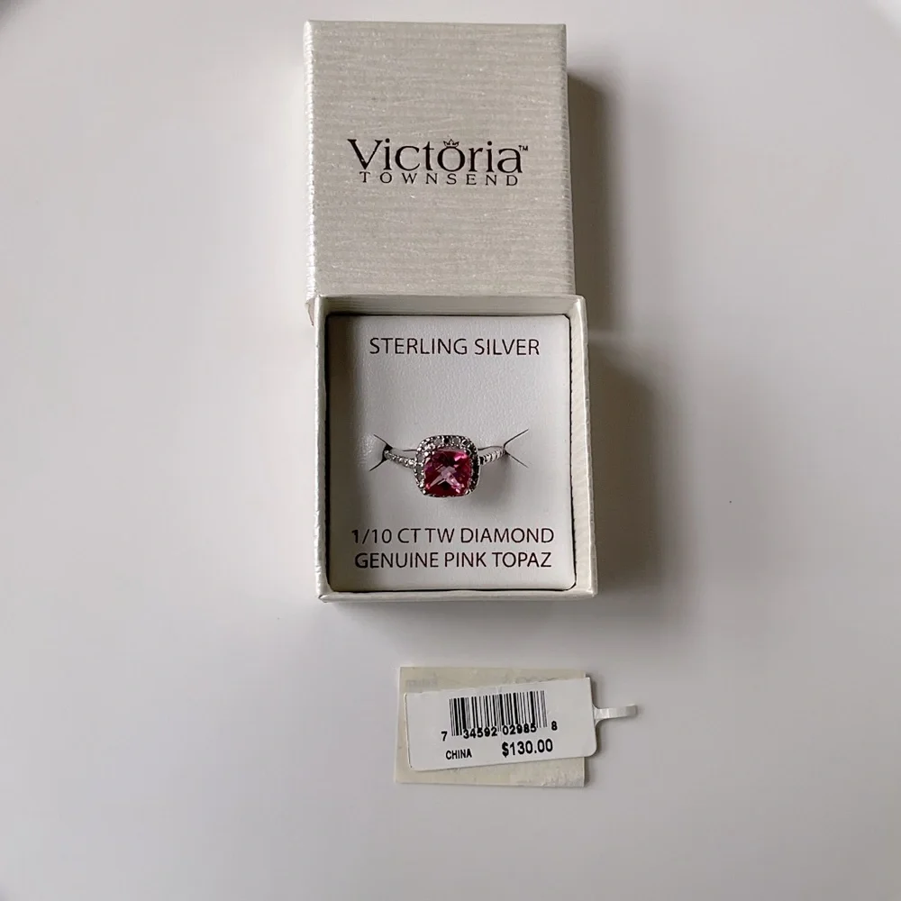 NWT Beautiful VICTORIA TOWNSEND Pink Topaz and Diamond Ring Size 8